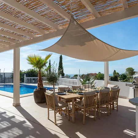 With Privat Saltwater Pool Prázdninový dům Benalmádena